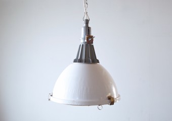 インダストリアルランプ