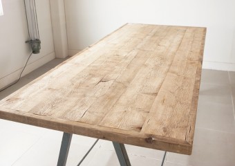 インダストリアル テーブル