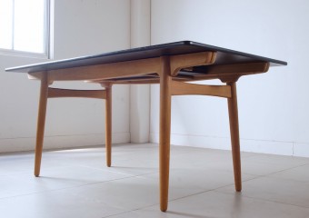 AT310 ウェグナー 北欧家具