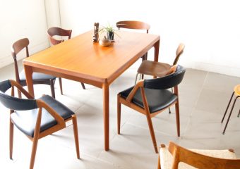 Dining table by Henning Kjaernulf
