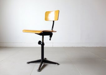 Drafting chair by Friso Kramer (black) Drafting chair by Friso Kramer (black)