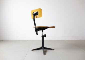 Drafting chair by Friso Kramer (black) Drafting chair by Friso Kramer (black)