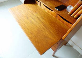 Writing Bureau by Nils Jonsson