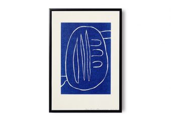 Blue symbol by Leise Dich Abrahamsen