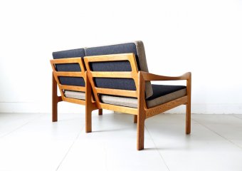 2P Sofa by Illum Wikkelso