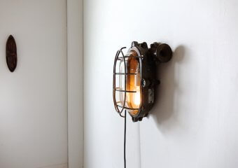 Industrial wall lamp / インダストリアル ランプ