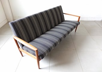Anonymous sofa with Johanna Gullichsen/Helios(ヨハンナグリクセン/ソファ)