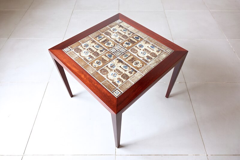 Square table by Haslev with BACA /ロイヤルコペンハーゲンタイルトップテーブル
