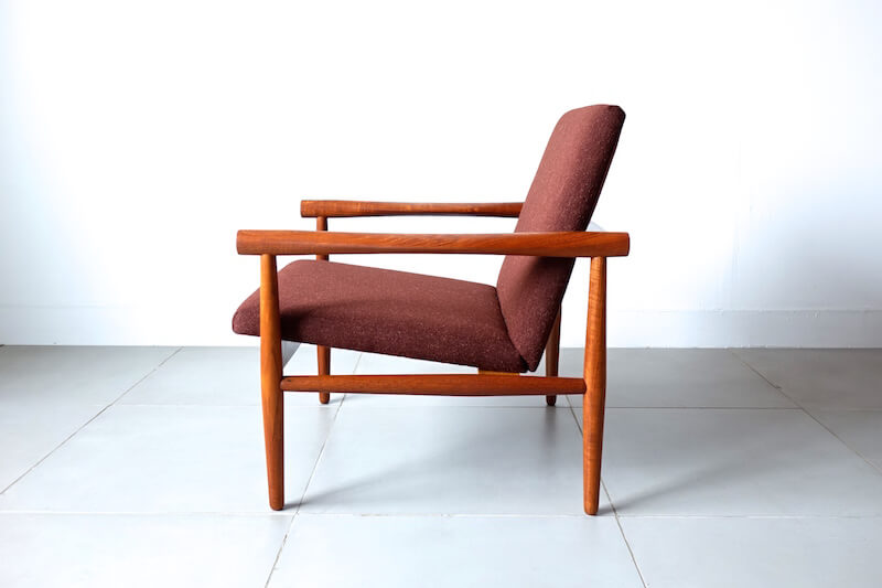 Eazy chair by Kai Lyngfeldt-Larsen カイ リンフェルド ラーセン Eazy chair by Kai Lyngfeldt-Larsen カイ リンフェルド ラーセン