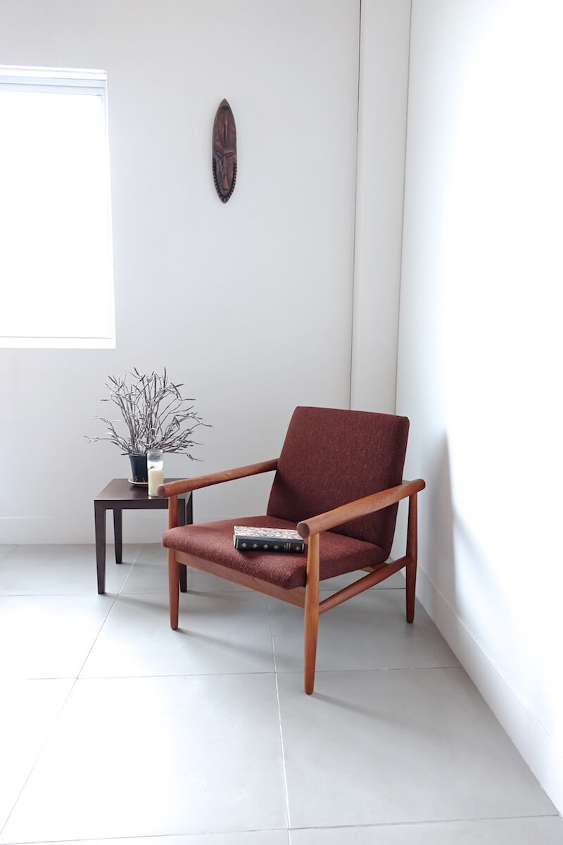 Eazy chair by Kai Lyngfeldt-Larsen カイ リンフェルド ラーセン Eazy chair by Kai Lyngfeldt-Larsen カイ リンフェルド ラーセン