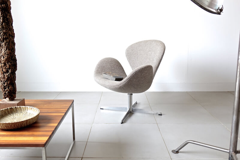 Swan chair by Arne Jacobsen アルネ・ヤコブセン スワンチェア