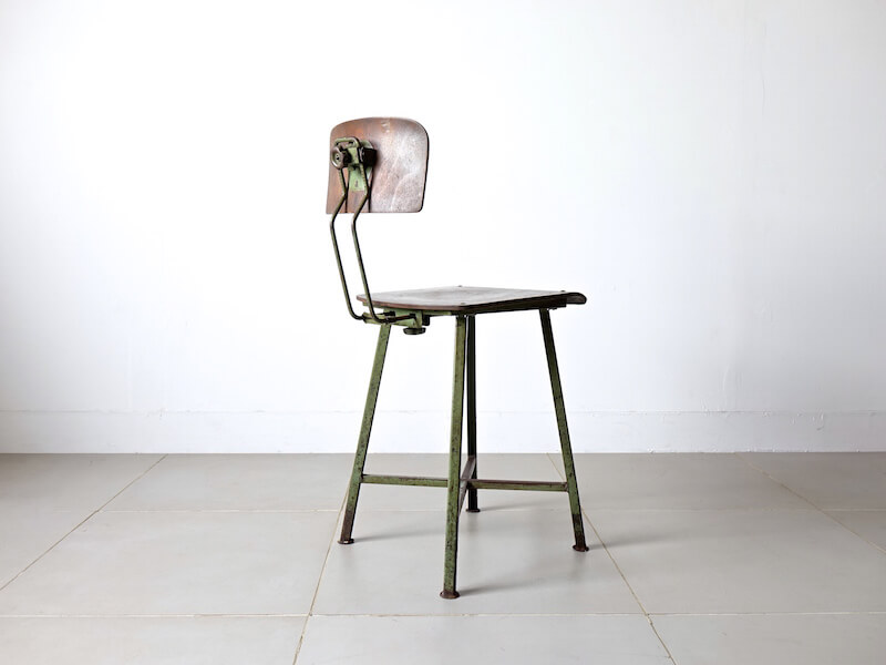 Industrial work stool
