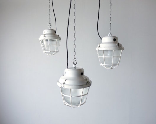 White deck lamp / ヴィンテージインダストリアルランプ