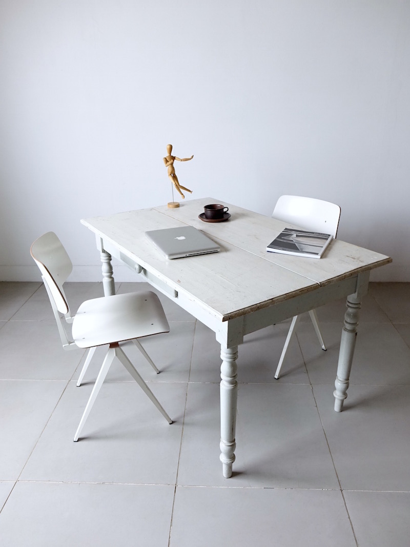 Antique gray desk / アンティークデスク