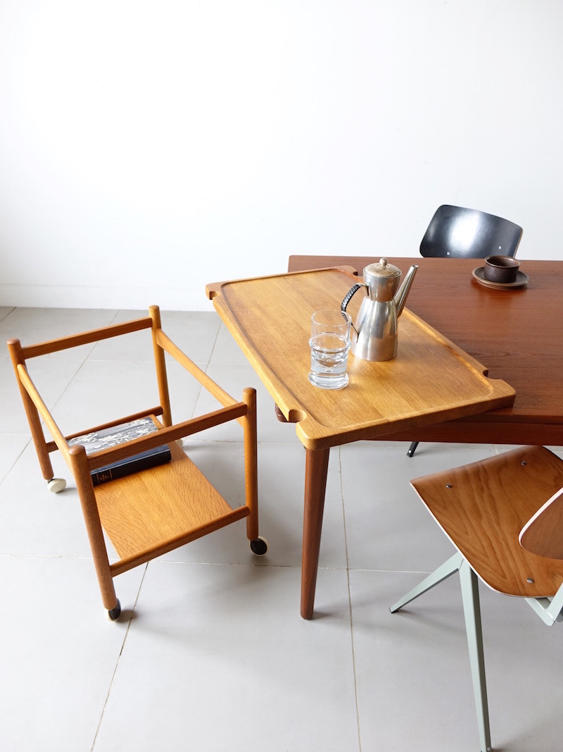 AT48 Tray table/trolley by Hans J. Wegner for Andreas Tuck