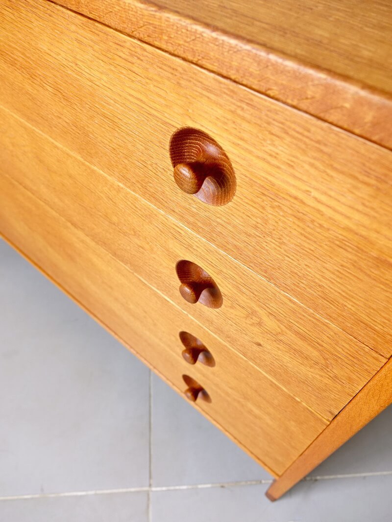 RY series chest by Hans J. Wegner for RY Mobler