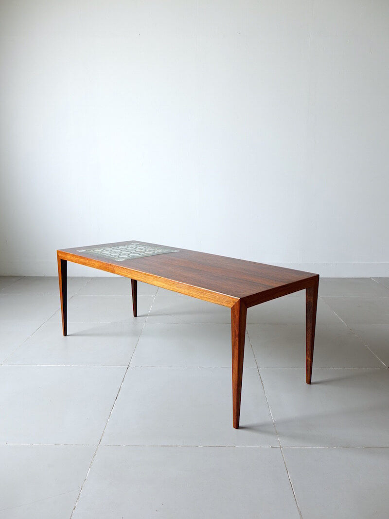 Tenera Coffee table by Haslev with Royal Copenhagen