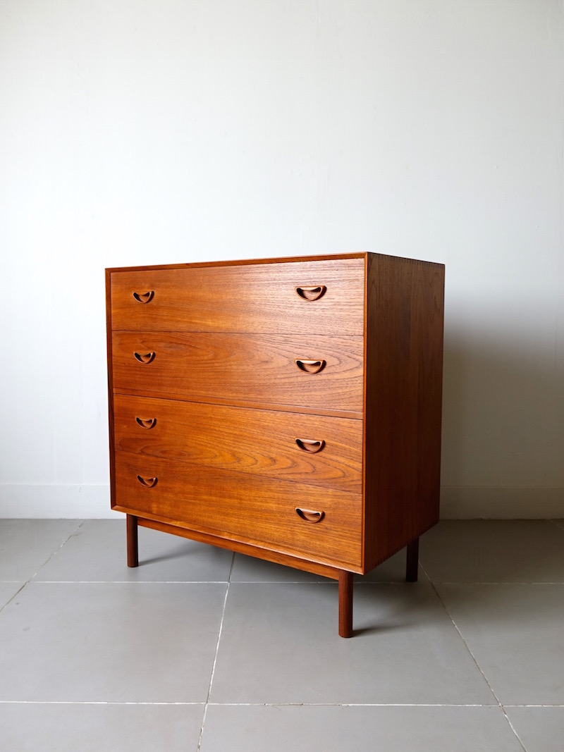 Dresser cabinet by Peter Hvidt & Orla Molgaard-Nielsen for Søborg