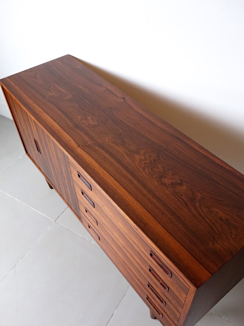 Bellbet | Sideboard by Carlo Jensen for Hundevad & Co