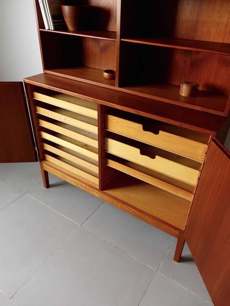 Cabinet by Borge Mogensen for FDB mobler Cabinet by Borge Mogensen for FDB mobler