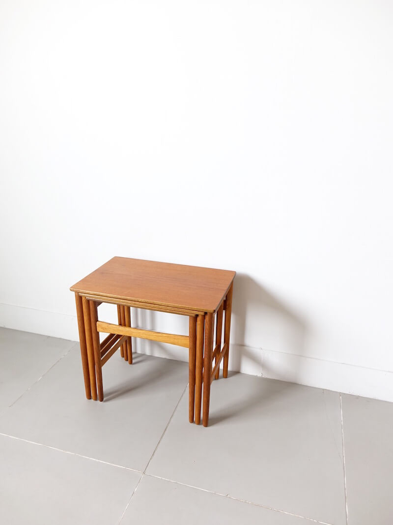 AT40 Nesting table by Hans J. Wegner for Andreas Tuck