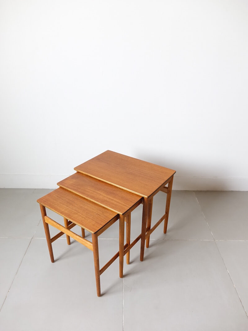 AT40 Nesting table by Hans J. Wegner for Andreas Tuck