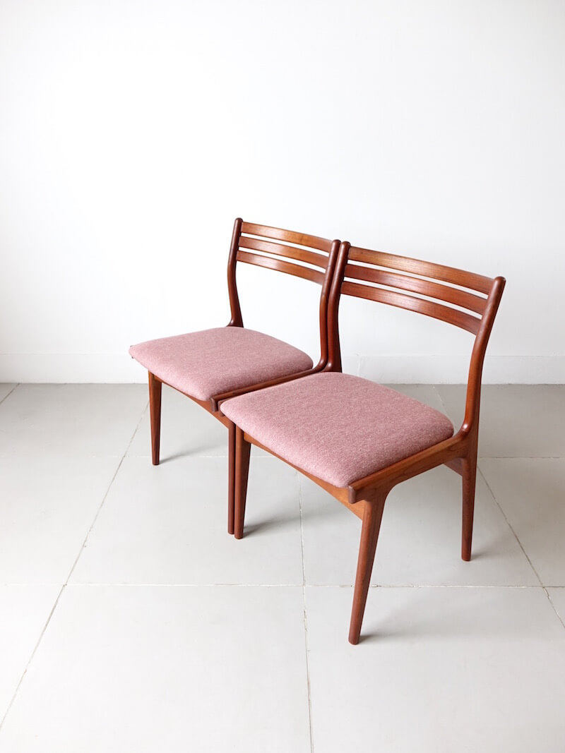Dining chairs by Johannes Andersen for Uldum Mobelfabrik