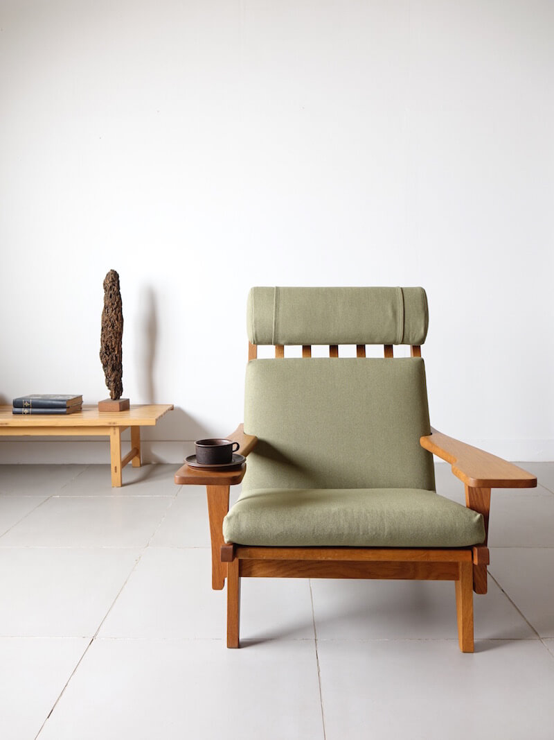 GE375 Highback chair by Hans J. Wegner for GETAMA with Guell fabric GE375 Highback chair by Hans J. Wegner for GETAMA with Guell fabric