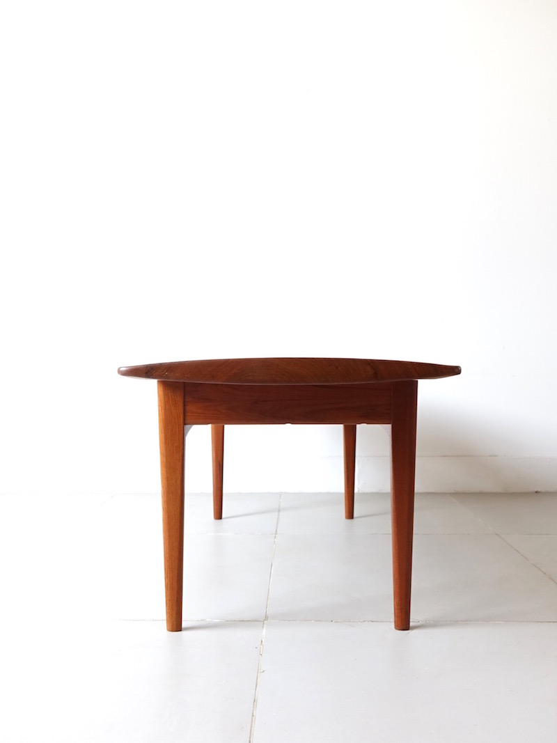 "FD503" Coffee Table by Tove & Edvard Kindt-Larsen for France ＆ Daverkosen