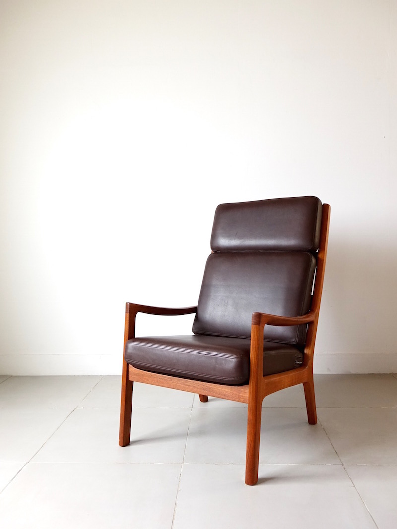 Senetor Highback chair by Ole Wanscher for P. Jeppesen