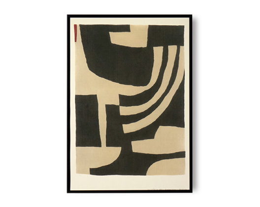 Beige and black with by Leise Dich Abrahamsen