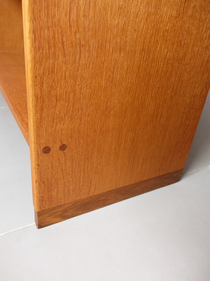 RY8 Bookshelf by Hans J. Wegner for RY mobler