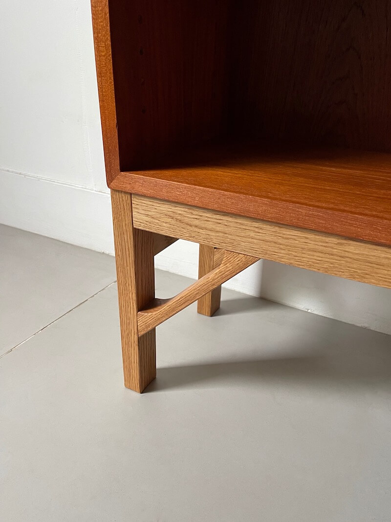 Bookcase by Borge Mogensen for FDB in teak/oak