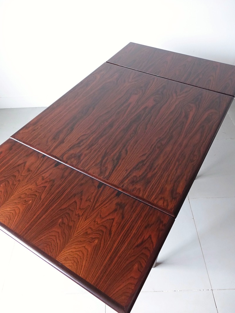 Square anonimous rosewood dining table