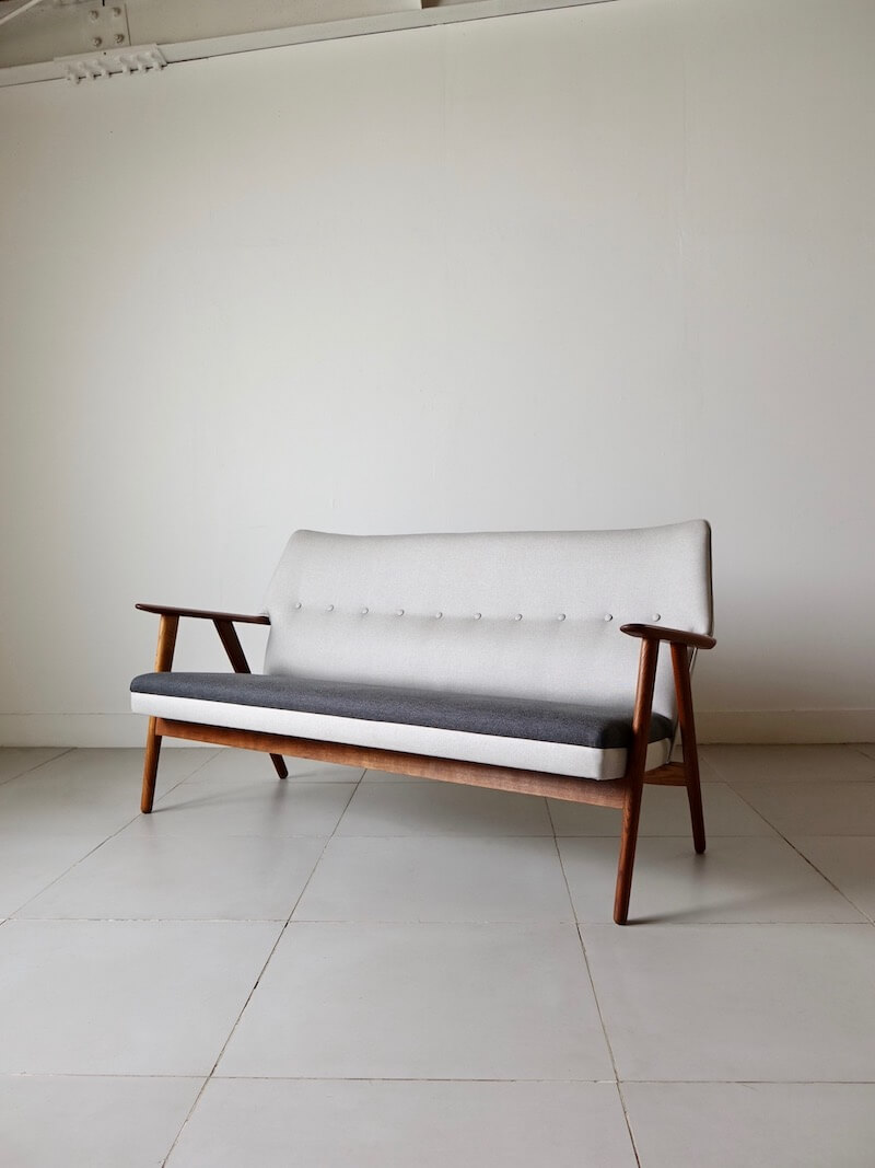 Model.230 sofa by Kurt Olsen for Slagelse Mobelvark / 2105D174