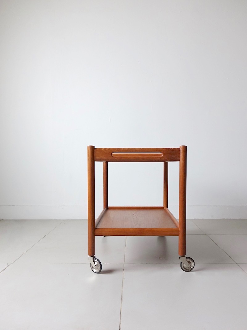 AT45 Trolley table by Hans J. Wegner for Andreas Tuck