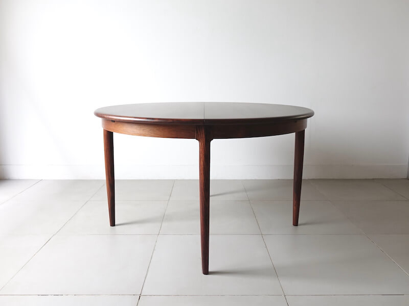 Rosewood dining table model.15 by N.O. Moller for J.L.Møller