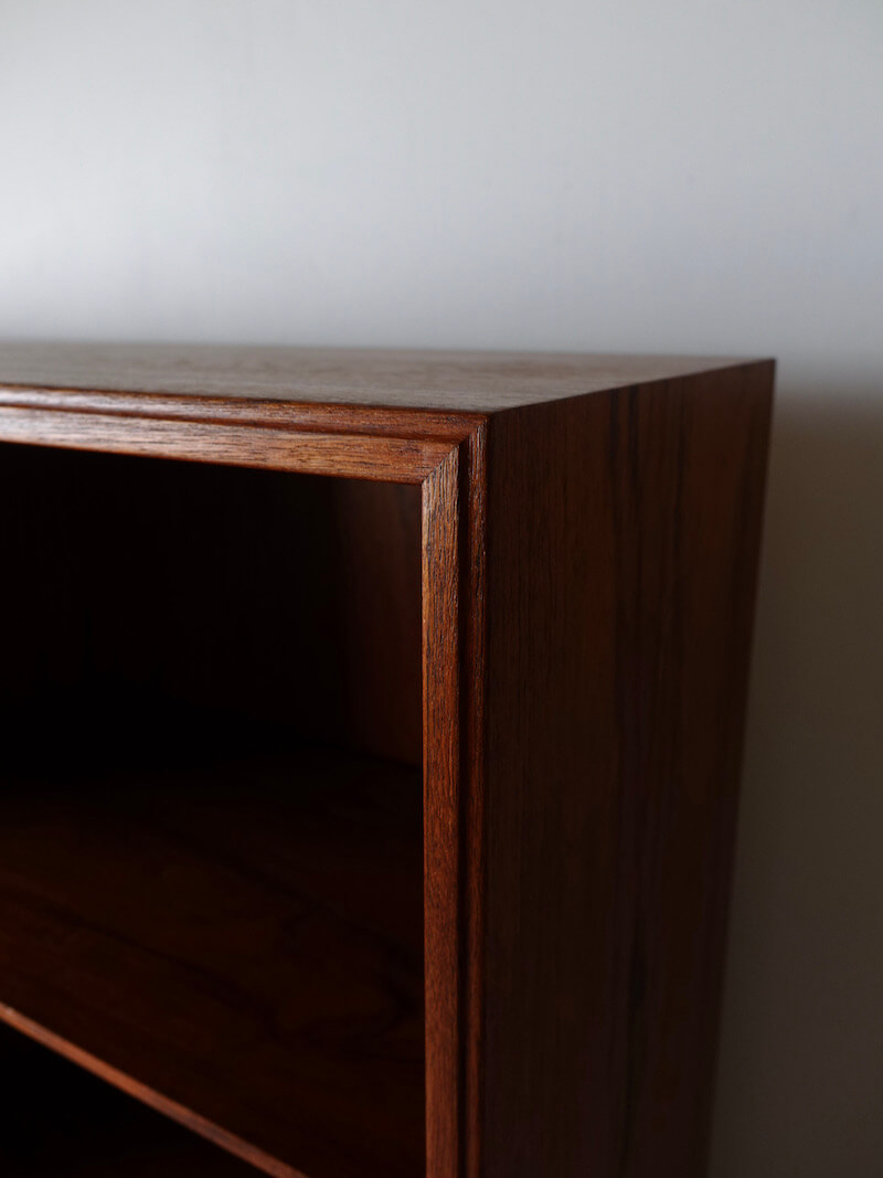 Danish anonymous teak bookcase with bellows
