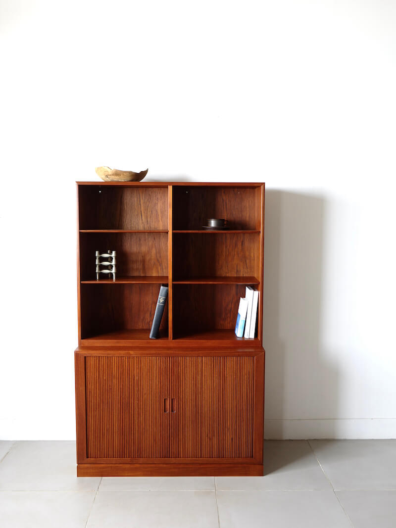 Danish anonymous teak bookcase with bellows Danish anonymous teak bookcase with bellows