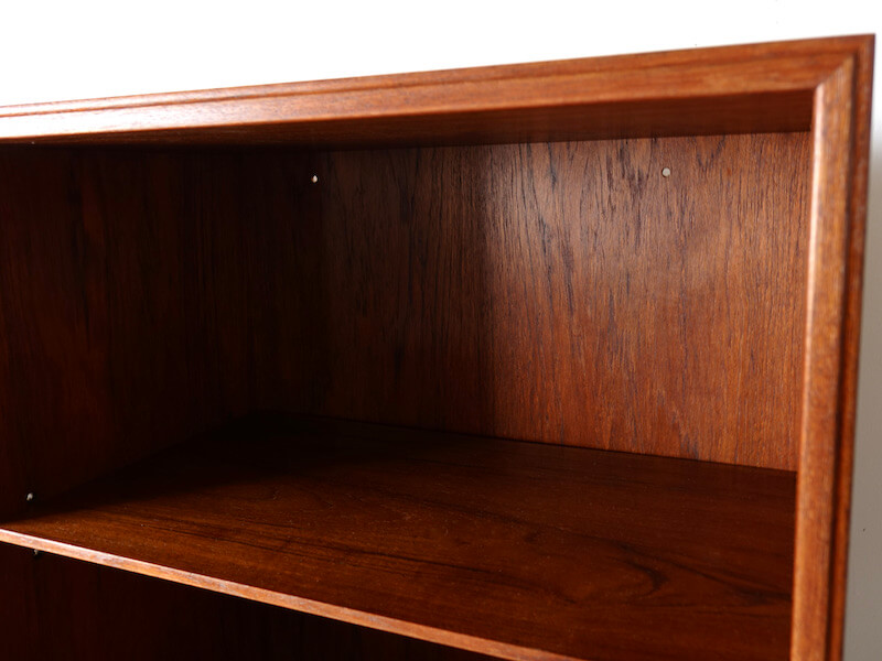 Danish anonymous teak bookcase with bellows Danish anonymous teak bookcase with bellows