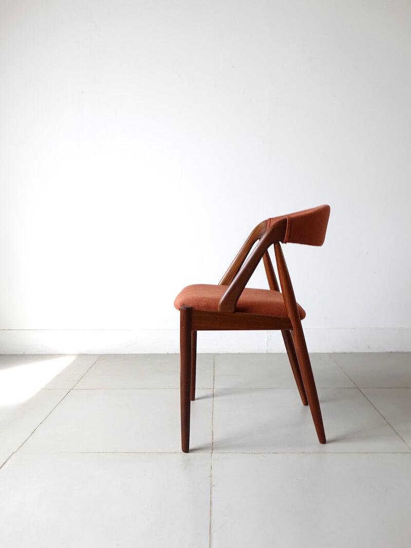NV31 Dining Chair by Kai Kristiansen for Schou Andersen Møbelfabrik with GUELL LAMADRID