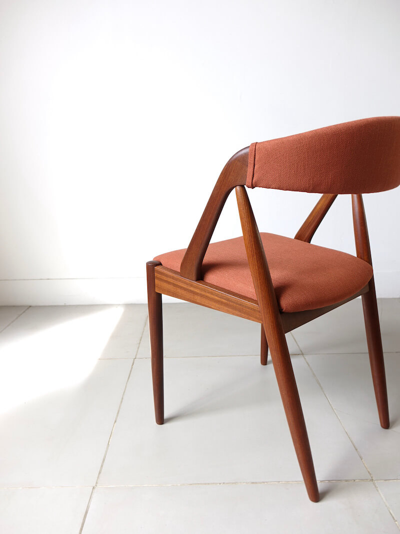 NV31 Dining Chair by Kai Kristiansen for Schou Andersen Møbelfabrik with GUELL LAMADRID