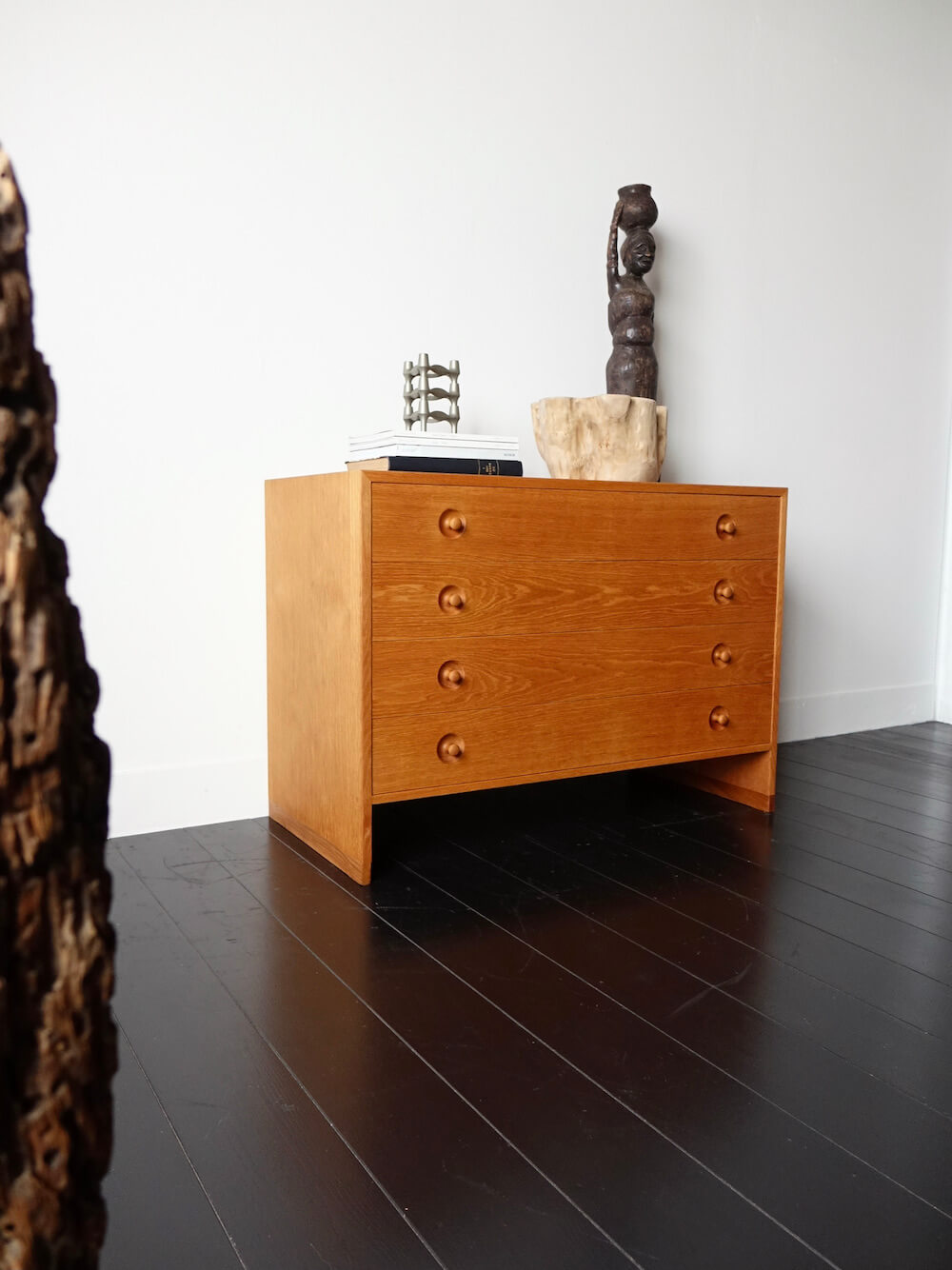 RY series chest by Hans J. Wegner for RY Mobler