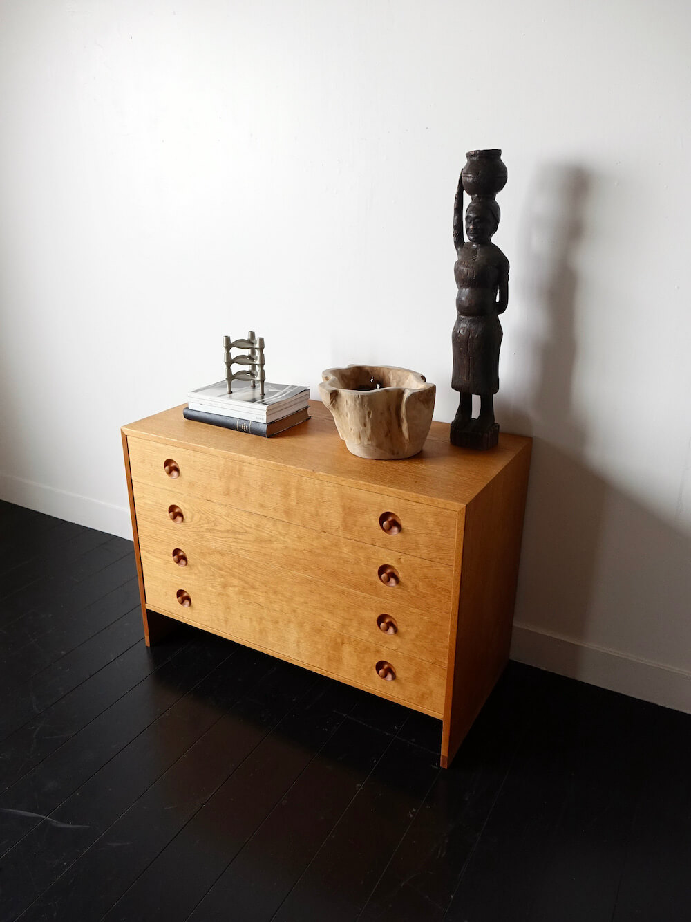 RY series chest by Hans J. Wegner for RY Mobler