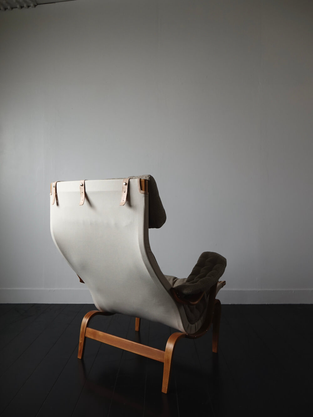 Lounge chair “Pernilla” by Bruno Mathsson for DUX
