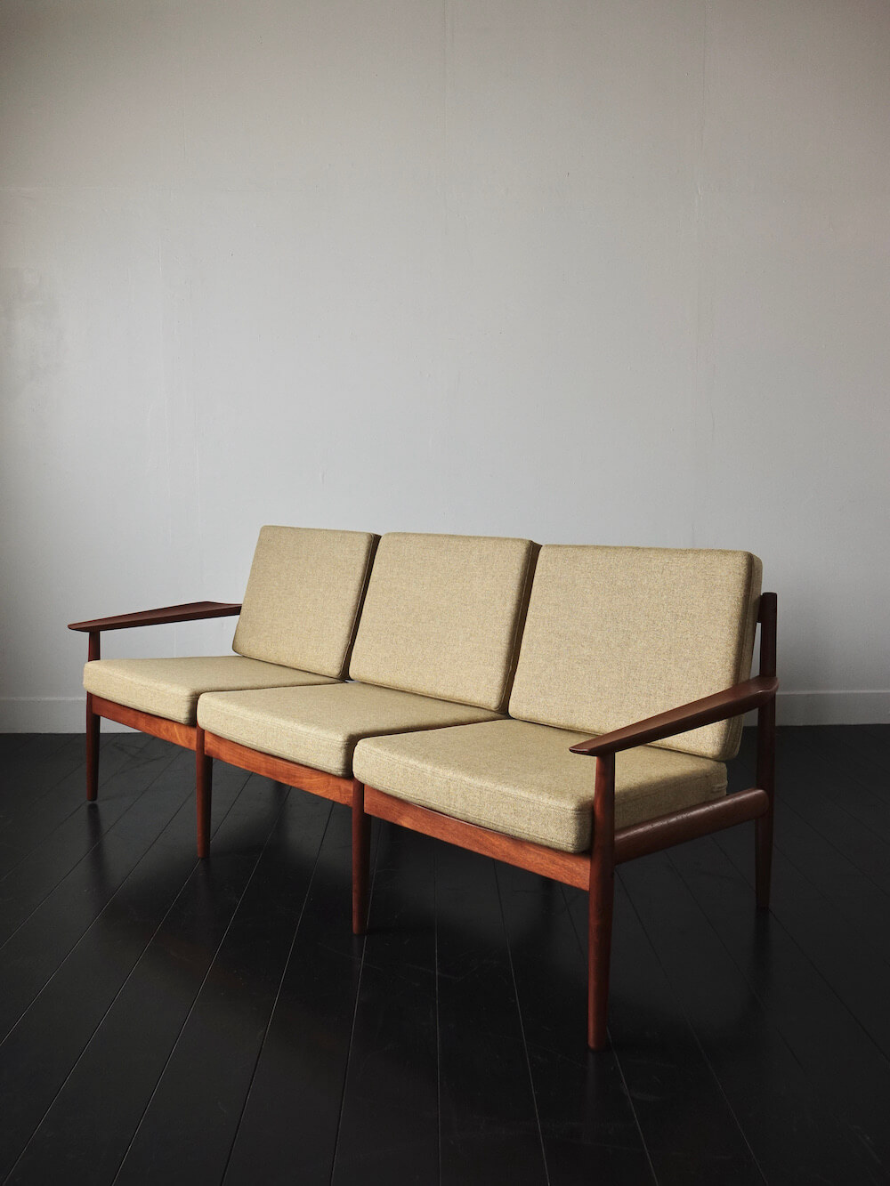 Sofa by Arne Vodder for Glostrup Mobelfabrik