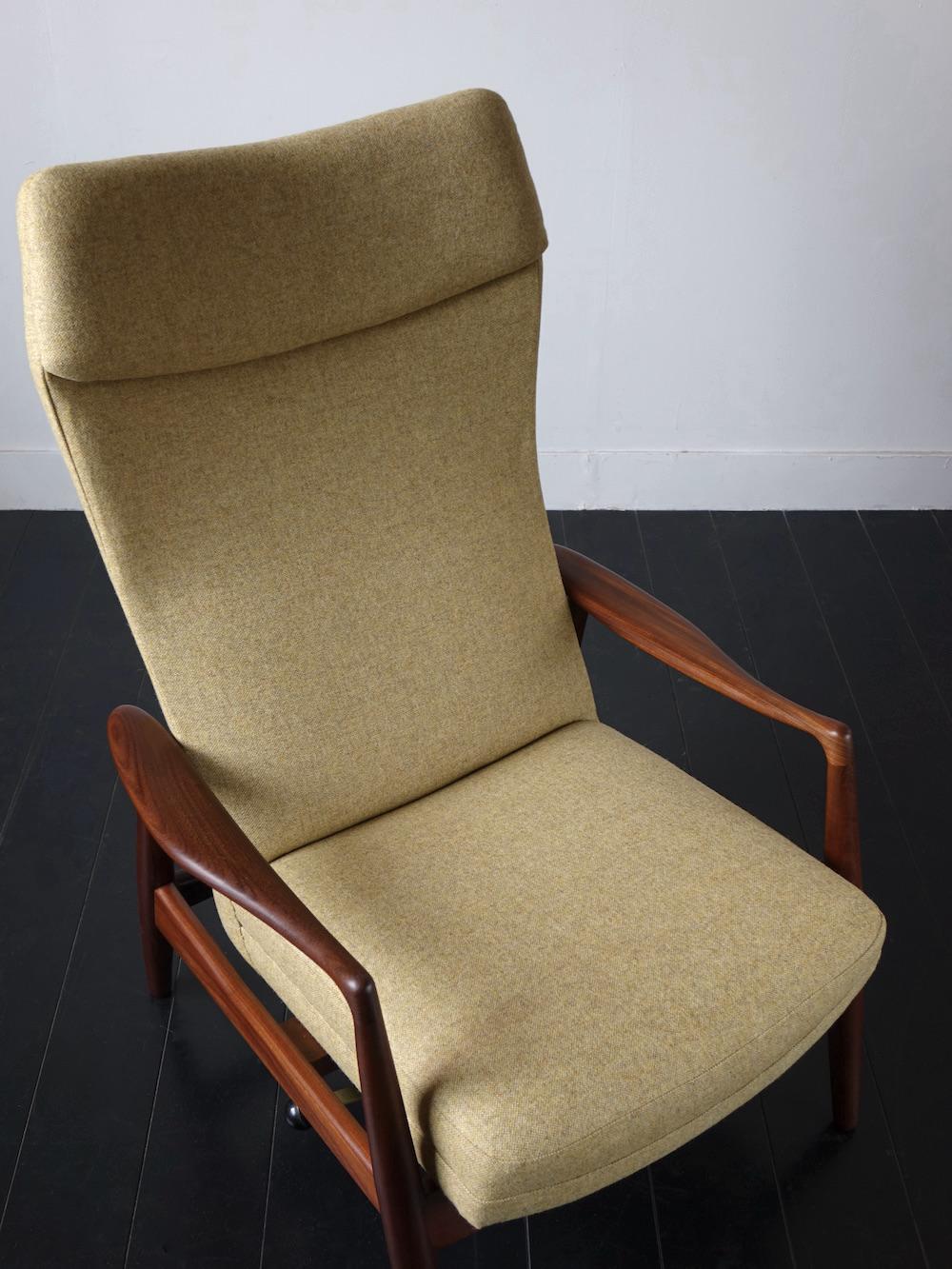 MS20 Tove Reclining chair by Henry Schubell for Madsen and Schubell