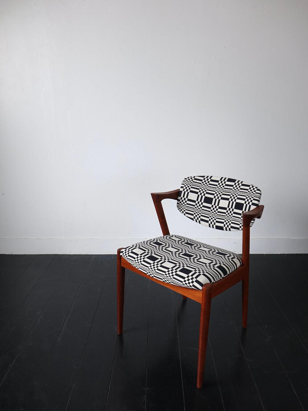 Dining chair “No.42” by Kai Kristiansen with Johanna Gullichsen / Doris Dining chair “No.42” by Kai Kristiansen with Johanna Gullichsen / Doris