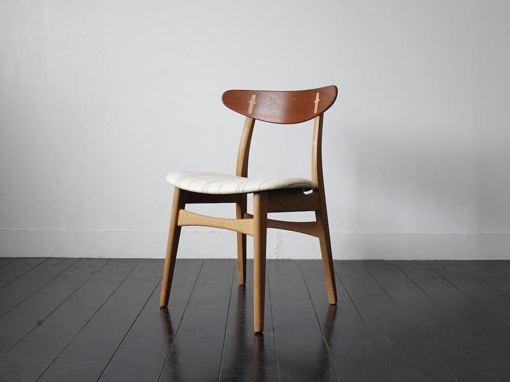 “CH30” Dininng chair by Hans J. Wegner for Carl Hansen & Son