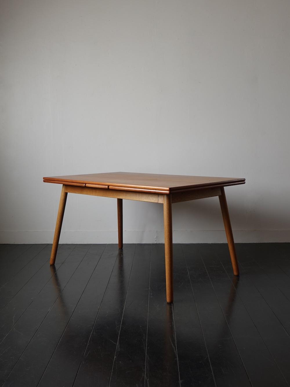 Dining table by Poul M Volther for FDB mobler